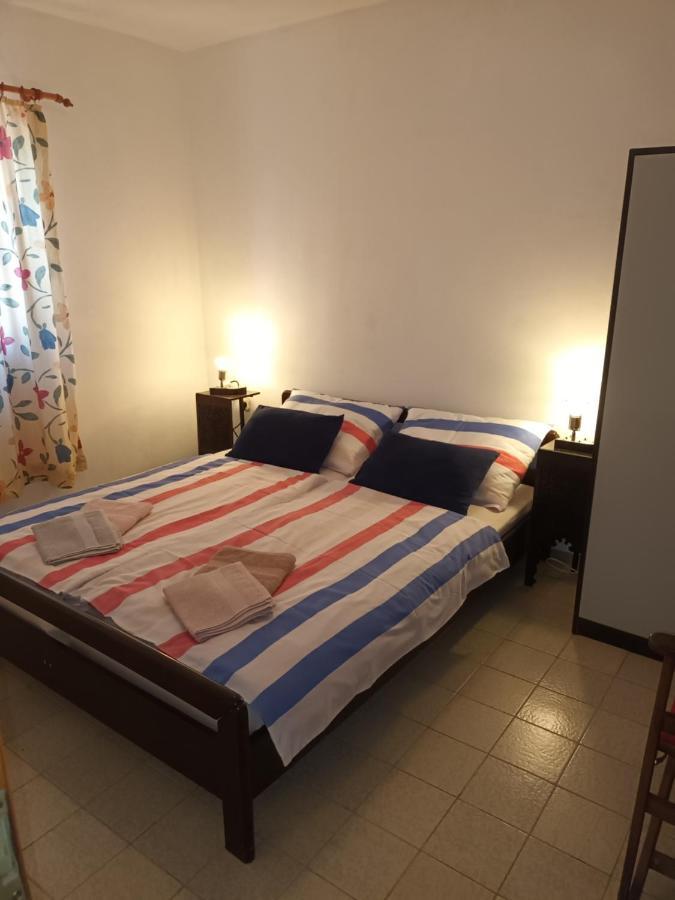 Apartmani Sikic Метайна Екстериор снимка