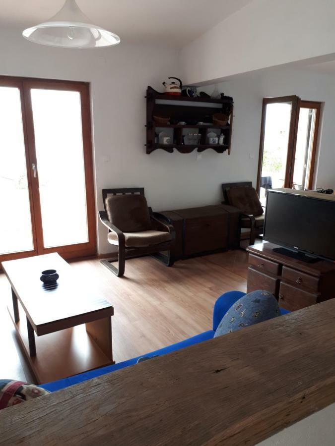 Apartmani Sikic Метайна Екстериор снимка